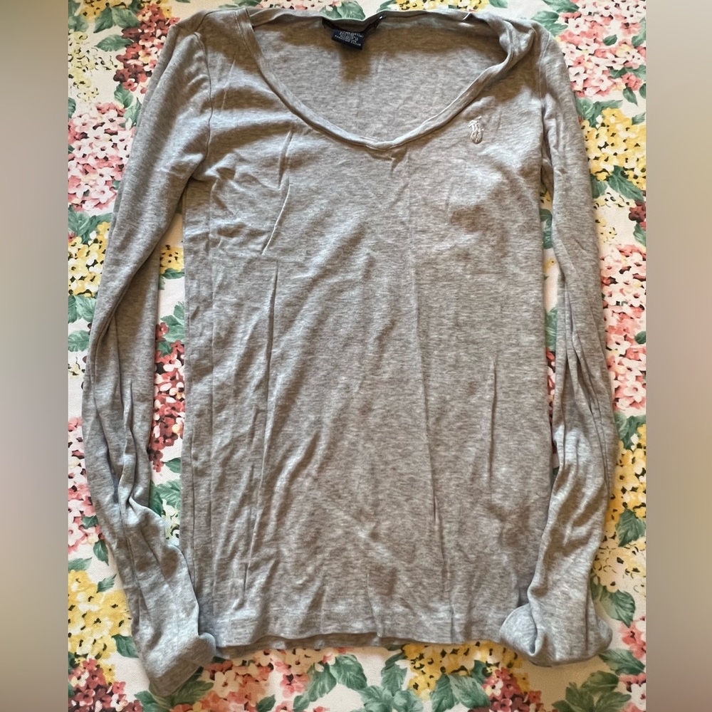 Ralph Lauren V-Neck Gray Cotton Long Sleeve Tee - Picture 1 of 4